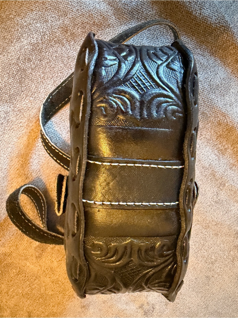 VINTAGE Black Tooled Leather Horse Saddle Bag - Picture 8 of 16